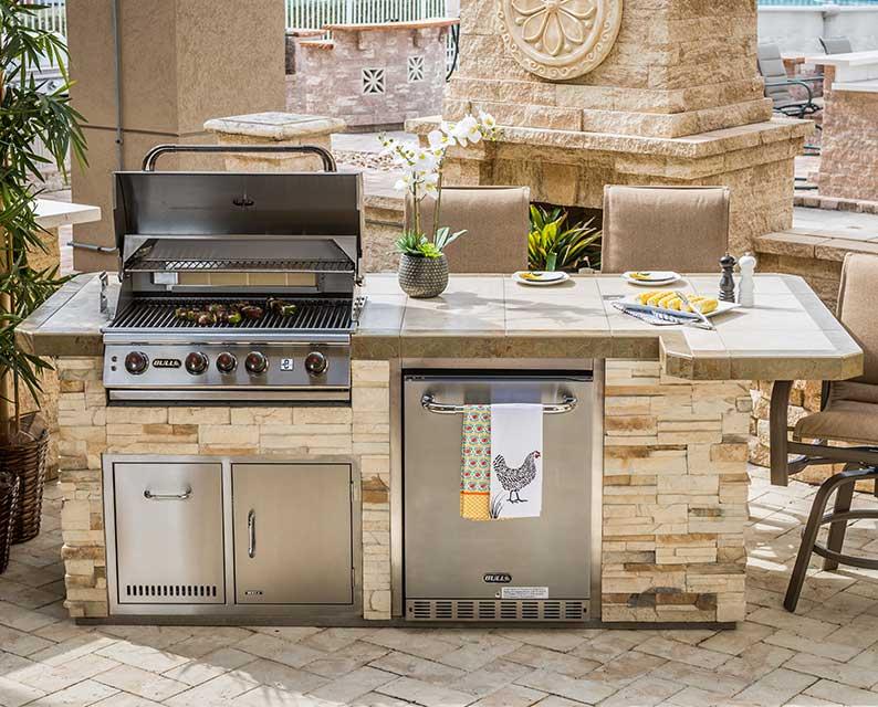 Outdoor Kitchens